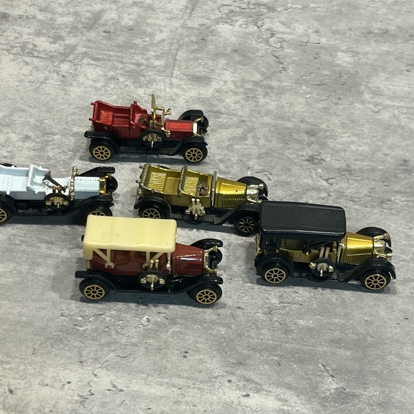 Set of 5 Vintage Classic Diecast Toy Cars Hong Kong and Macau - Picture 7 of 16